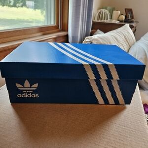Adidas Empty Blue And White Sneaker Box Mens 9 Womens 11